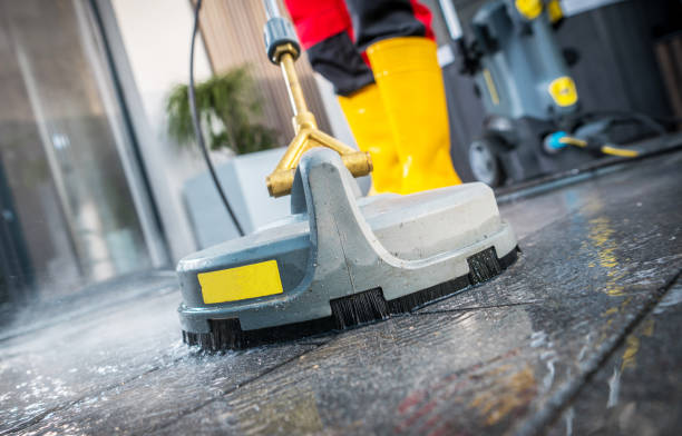Best Garage Pressure Washing  in Shawneeland, VA